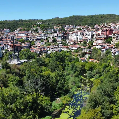 Tsar Kaloyan Near Tsarevets Apartamento Veliko Tárnovo