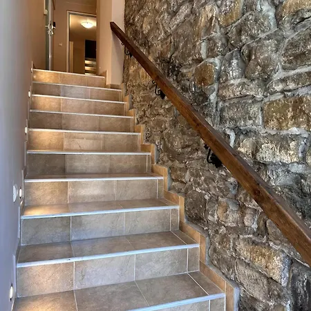 Apartamento Tsar Kaloyan Near Tsarevets Veliko Tárnovo